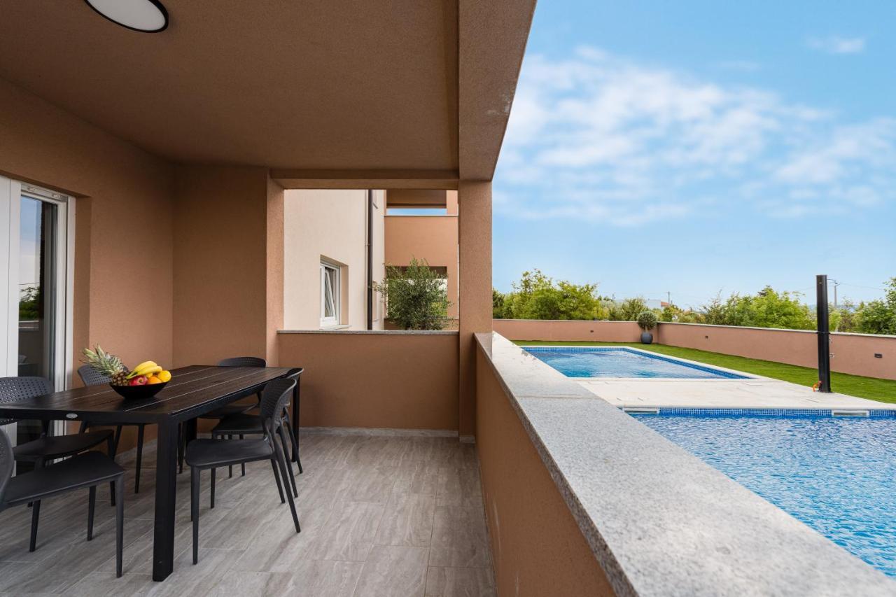 Apartmani Villa Ruby Linardići Zewnętrze zdjęcie