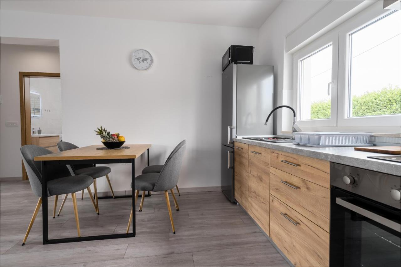 Apartmani Villa Ruby Linardići Zewnętrze zdjęcie